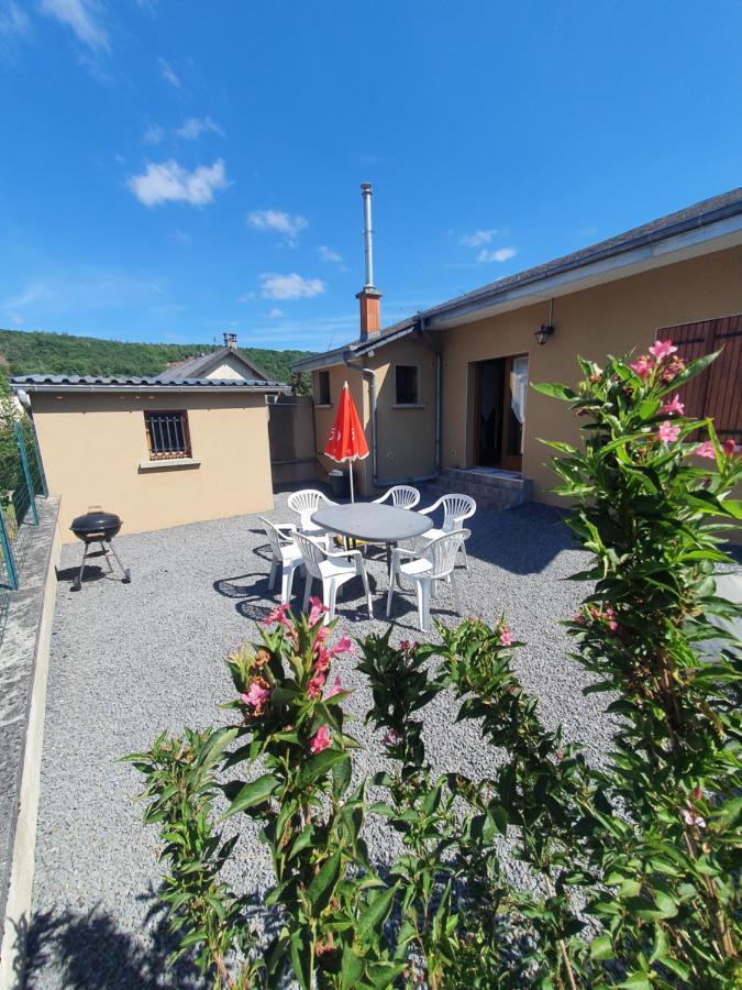 Gite Des Jardiniers Fumay Exteriör bild