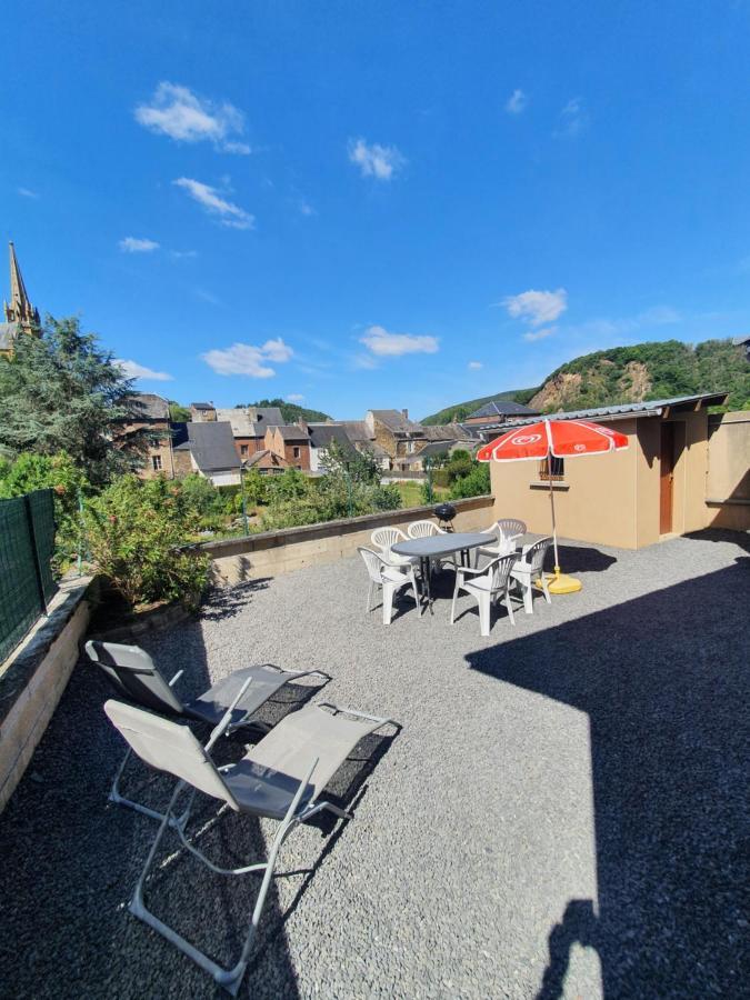 Gite Des Jardiniers Fumay Exteriör bild
