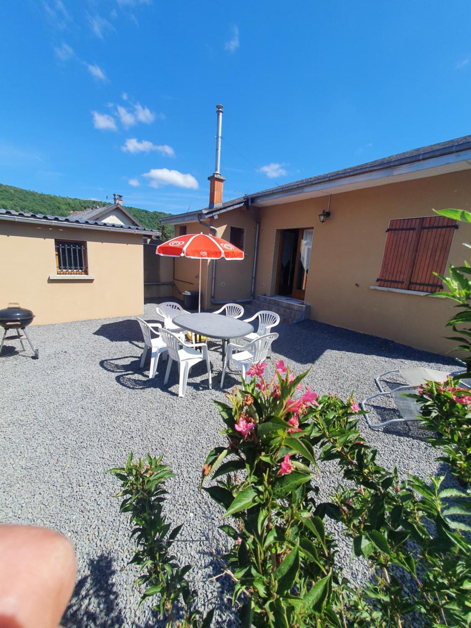 Gite Des Jardiniers Fumay Rum bild